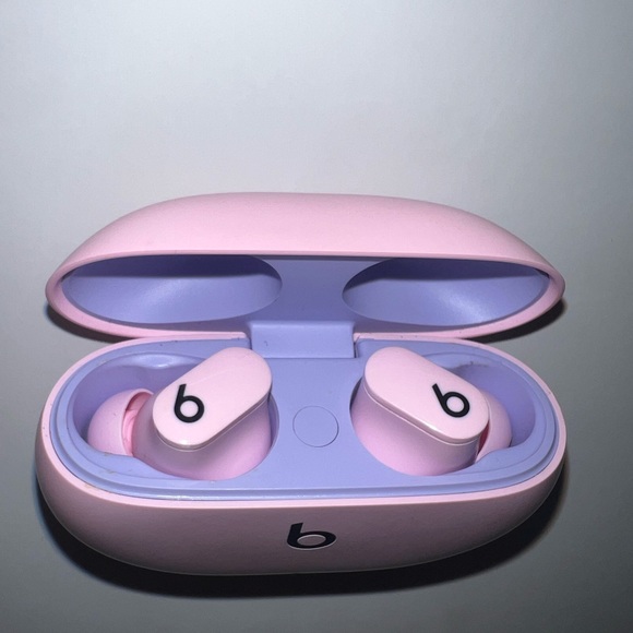 Beats Studio Buds - Picture 2 of 3